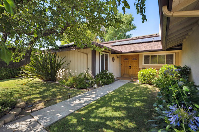 3034 Rollings Avenue, Thousand Oaks CA: https://media.crmls.org/mediaz/49bc9281-c512-446e-b05f-5df0197f149e.jpg