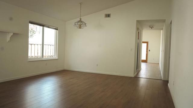 5486 Deer Run Drive, El Sobrante CA: https://media.crmls.org/mediaz/49bc9aaa-d5ae-489f-a89e-522a9eca38de.jpg