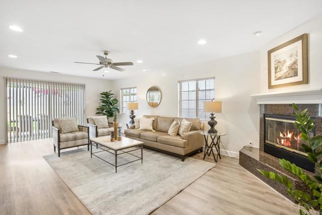 Detail Gallery Image 3 of 41 For 6767 Cowles Mountain Bld, San Diego,  CA 92119 - 4 Beds | 2 Baths
