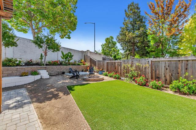 2191 Spruce Drive, Hollister CA: https://media.crmls.org/mediaz/49bd49c0-cd2f-4c91-939f-a858e64e9d9b.jpg