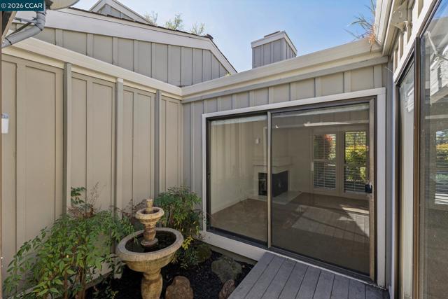 Image 20 of 37 For 2137 Presidio Ct