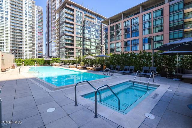 1155 S Grand Avenue, Los Angeles CA: https://media.crmls.org/mediaz/49be65c4-9cfd-4b5d-88fd-ca8fc95b7829.jpg