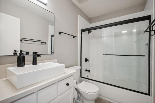 550 Toyon Avenue, San Jose CA: https://media.crmls.org/mediaz/49bf5307-889b-497e-b44f-ead52e6588d1.jpg