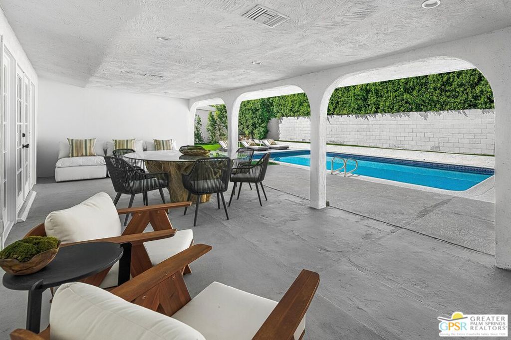 MLS #25589415PS image #23