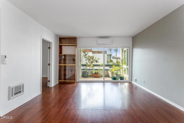 Detail Gallery Image 5 of 49 For 355 S Los Robles Ave #311,  Pasadena,  CA 91101 - 2 Beds | 1 Baths
