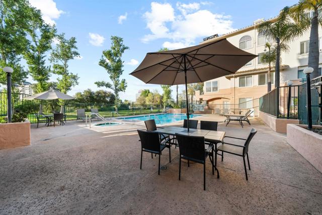 Detail Gallery Image 43 of 48 For 680 Camino De La Reina #2112,  San Diego,  CA 92108 - 3 Beds | 2 Baths