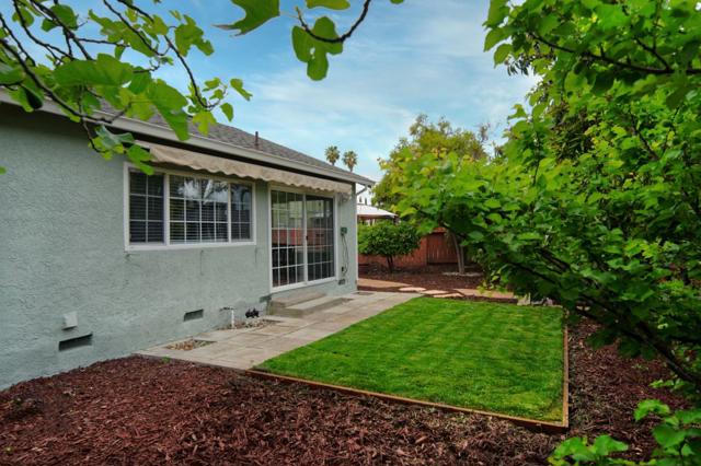 523 Bluefield Court, San Jose CA: https://media.crmls.org/mediaz/49c07a6e-41b8-4f6c-83cb-e7abbd4bfeba.jpg