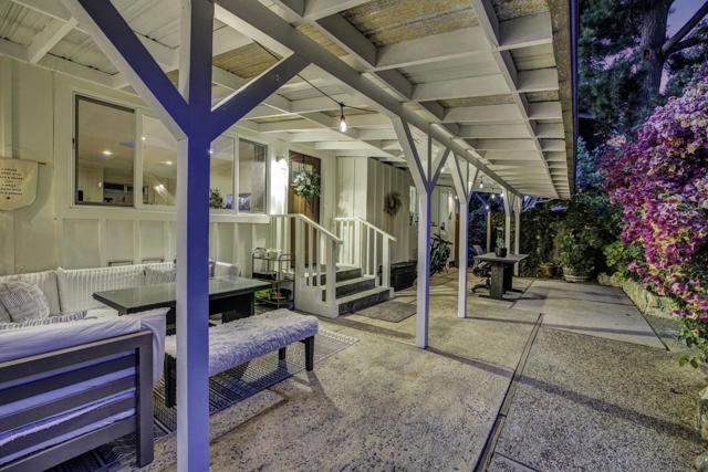 667 Cuesta Drive, Los Altos CA: https://media.crmls.org/mediaz/49c17ab4-f3c4-499f-bf06-d99d13ea74c1.jpg
