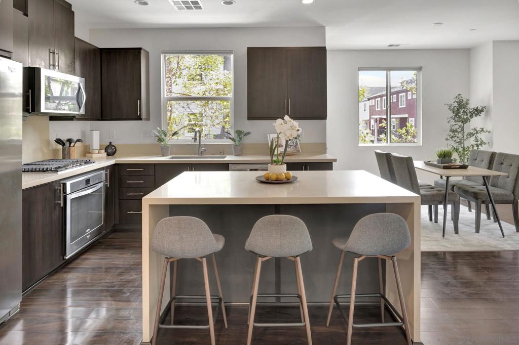 MLS #250036942SD image #6