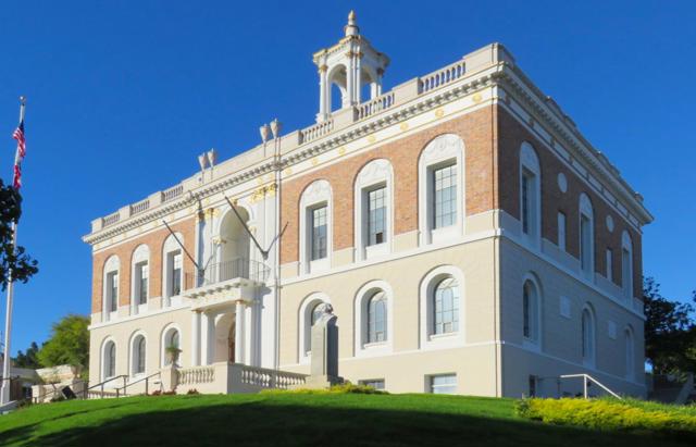 439 Yellowstone Drive, South San Francisco CA: https://media.crmls.org/mediaz/49c48654-bd14-4e3b-a208-0b898b836c11.jpg