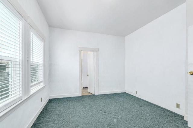 2737 12th Avenue, Oakland CA: https://media.crmls.org/mediaz/49c5039e-1929-4fe6-9a52-89482b366fc2.jpg