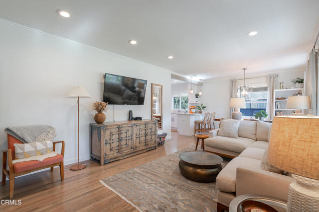 Detail Gallery Image 8 of 31 For 2140 Graydon Ave, Monrovia,  CA 91016 - 3 Beds | 2 Baths