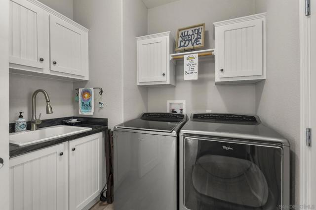 7313 Santa Barbara St, Carlsbad CA: https://media.crmls.org/mediaz/49c66600-849c-4cc8-a345-f9cff04ee05b.jpg