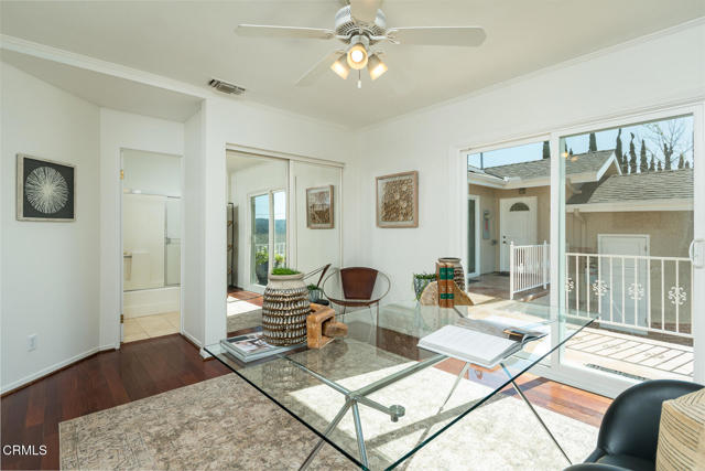 Detail Gallery Image 25 of 74 For 3550 Santa Carlotta St, Glendale,  CA 91214 - 5 Beds | 4 Baths