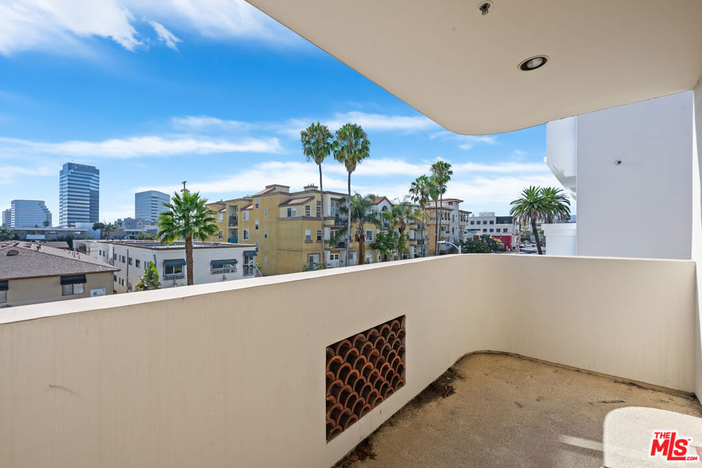 1246 Armacost Avenue #301