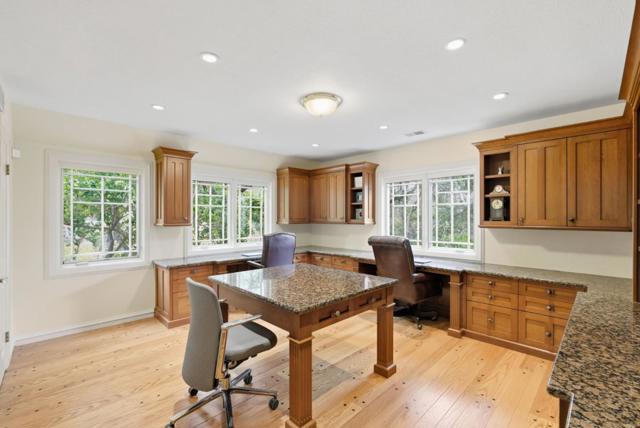 23423 Toyonita Road, Los Altos Hills CA: https://media.crmls.org/mediaz/49c85cf6-8626-4bac-b40c-4a2a19c72910.jpg