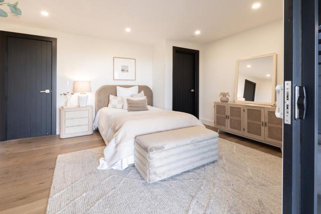 150 Brookwood Road, Woodside CA: https://media.crmls.org/mediaz/49c8dbf8-9b12-422c-af71-d36e3eea4b9f.jpg