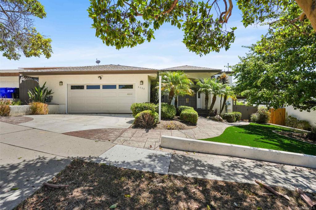 3539 Mount Laurence Dr