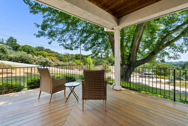 125 Orchard Heights Lane, Corralitos CA: https://media.crmls.org/mediaz/49cb8177-7ca4-465f-9b6e-f5975a742508.jpg