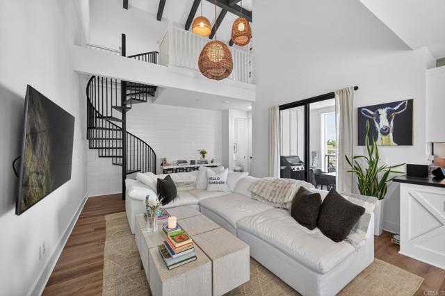 Detail Gallery Image 27 of 42 For 1303 Bergamo #201,  Encinitas,  CA 92024 - 2 Beds | 1/1 Baths