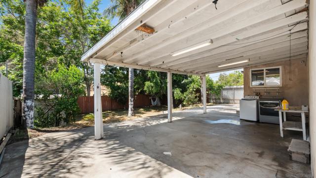 7355 Jamacha Rd, San Diego CA: https://media.crmls.org/mediaz/49cdb7b2-53d4-4285-b1b2-733e47327e08.jpg