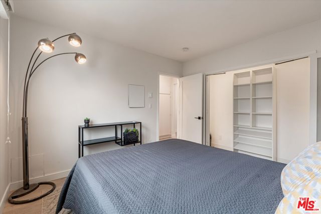 2721 2nd Street, Santa Monica CA: https://media.crmls.org/mediaz/49cdefa5-7799-476a-8f0c-76e410354093.jpg