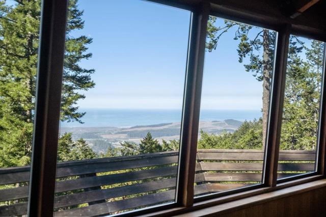 200 S Ranch Road, Pescadero CA: https://media.crmls.org/mediaz/49ce2d63-fdbc-4c62-b01e-689422b994dd.jpg