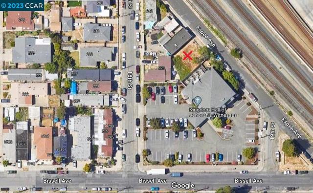 241 Espee Ave, Richmond CA: https://media.crmls.org/mediaz/49ced55e-6c3c-4cfe-b492-566919abccd4.jpg