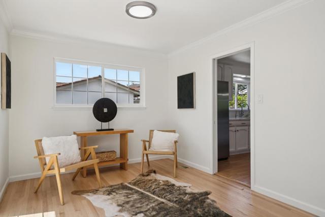 1284 Mandarin Drive, Sunnyvale CA: https://media.crmls.org/mediaz/49cf9853-9d89-4648-962e-2566e3e67944.jpg
