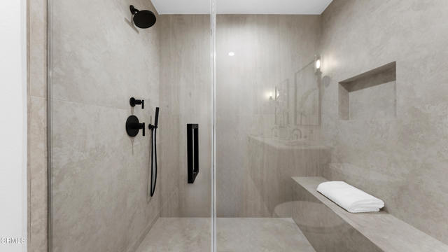 Detail Gallery Image 13 of 23 For 2283 Northpark St, Thousand Oaks,  CA 91362 - 4 Beds | 3/1 Baths