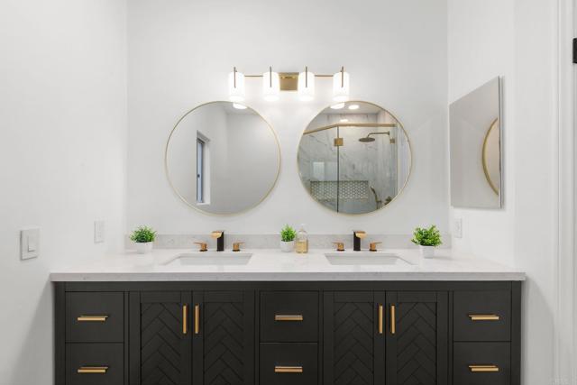 Detail Gallery Image 35 of 68 For 1248 via Christina, Vista,  CA 92084 - 4 Beds | 3 Baths