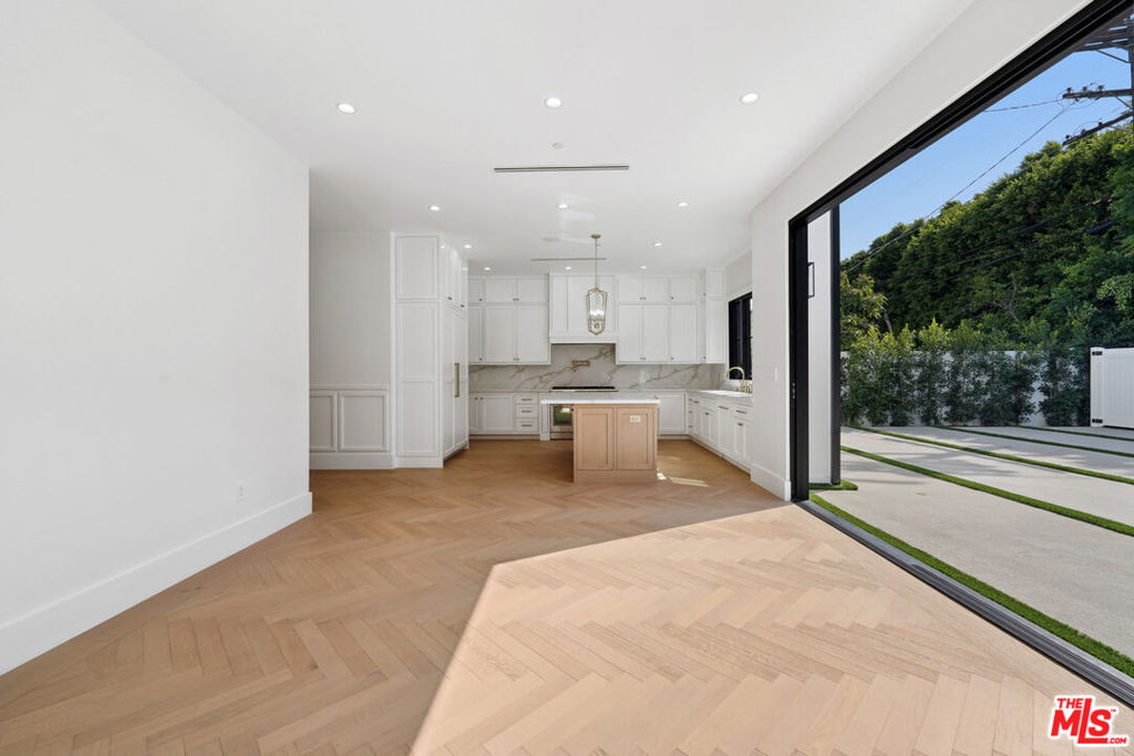 MLS #25616539 image #18