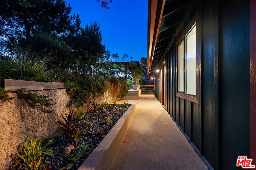 MLS #25607185 image #62