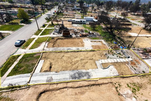 71 W Harriet Street, Altadena CA: https://media.crmls.org/mediaz/49d01e61-962a-498f-bf2e-d296c0bd3e21.jpg