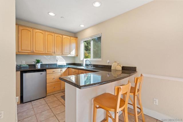 17117 Tallow Tree Lane, San Diego CA: https://media.crmls.org/mediaz/49d0fbee-6878-42b9-ae38-80f488852e83.jpg