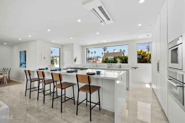 Detail Gallery Image 32 of 63 For 1238 Devon Ln, Ventura,  CA 93001 - 4 Beds | 4/1 Baths