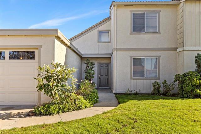 1634 Cherokee Drive, Salinas CA: https://media.crmls.org/mediaz/49d43c69-8cab-48b5-ab79-448a6b40cdcc.jpg