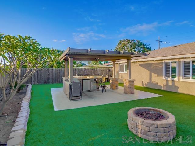 3844 Brems St, San Diego CA: https://media.crmls.org/mediaz/49d47057-64d8-46fc-95d2-7fbb2133fb24.jpg