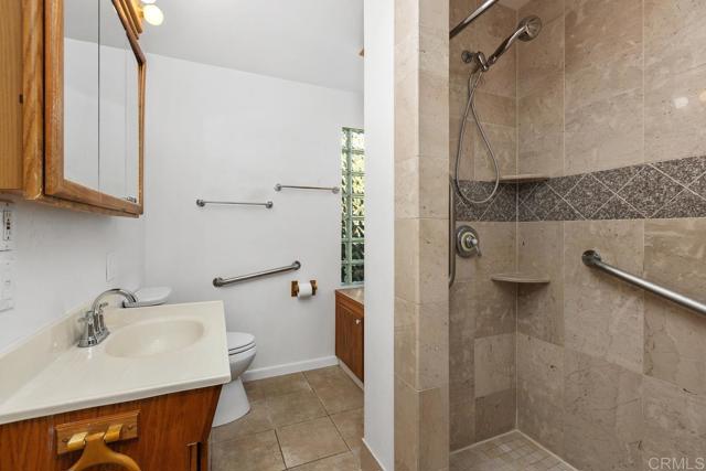 Detail Gallery Image 18 of 30 For 3710 Milan Street, –,  CA 92107 - 3 Beds | 2 Baths