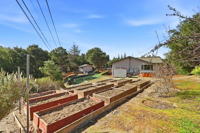 12387 Stonebrook Drive, Los Altos Hills CA: https://media.crmls.org/mediaz/49d4de3c-02b1-4676-be1d-061d0b3d0a4c.jpg