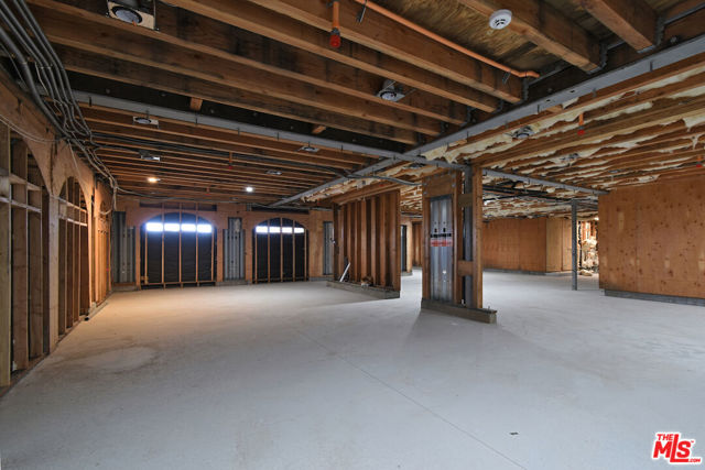 Drew Fenton | 33182 Mulholland Highway Malibu CA | MLS: 7250420
