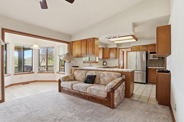 9019 Doubletree Lane,  CA: https://media.crmls.org/mediaz/49d6694c-3889-4d88-b1d6-c23df2bc2961.jpg