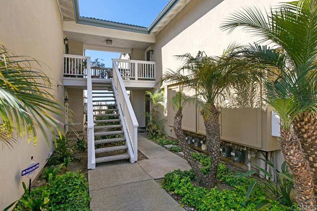 Image 1 of 31 For 821 Sea Turf Circle