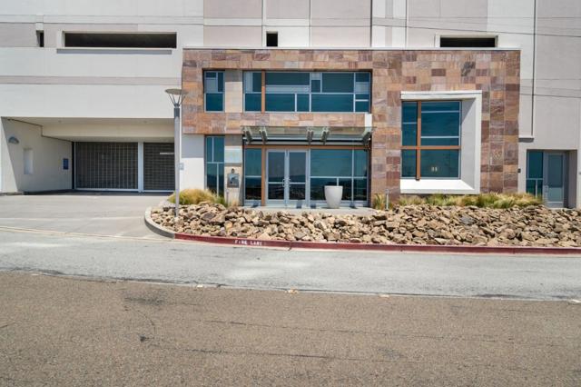 1 Mandalay Place, South San Francisco CA: https://media.crmls.org/mediaz/49d8fbf2-e9f1-408c-b99c-a9759930965b.jpg