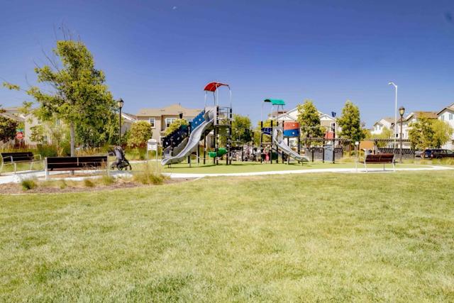 37659 Shelter Road, Newark CA: https://media.crmls.org/mediaz/49d90c7c-93b8-4764-811d-6c8560fda200.jpg