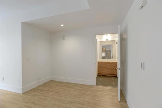 1075 Market Street, San Francisco CA: https://media.crmls.org/mediaz/49da0e14-13b7-4e17-91d1-e631cce375c0.jpg
