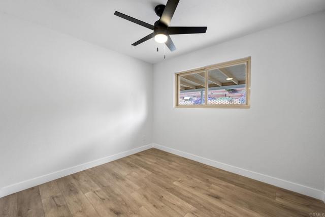 9121 Heatherdale Street, Santee CA: https://media.crmls.org/mediaz/49db2778-4d60-44b7-8c02-3d1eed2be02a.jpg