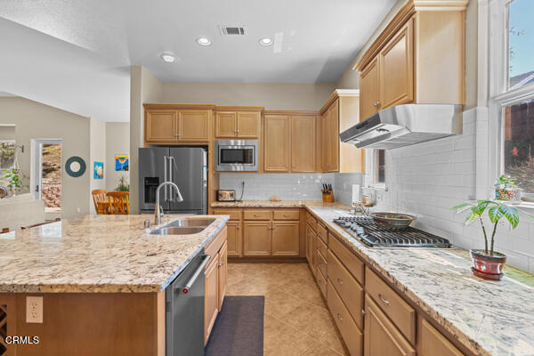 3679 Jupiter Avenue, Lompoc CA: https://media.crmls.org/mediaz/49db85da-e525-4484-b31b-0fe13ecc3bec.jpg