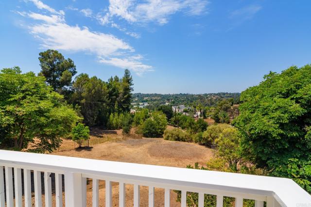 Detail Gallery Image 14 of 33 For 2440 Haas St, Escondido,  CA 92025 - 4 Beds | 3 Baths