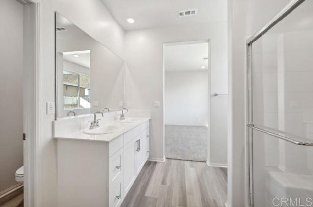 19420 Brush Creek Way, Lake Elsinore CA: https://media.crmls.org/mediaz/49dc440b-cbb8-4328-a533-a49241d27eac.jpg
